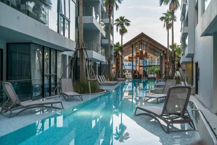 Palmyrah Surin. Brand new luxury condo.