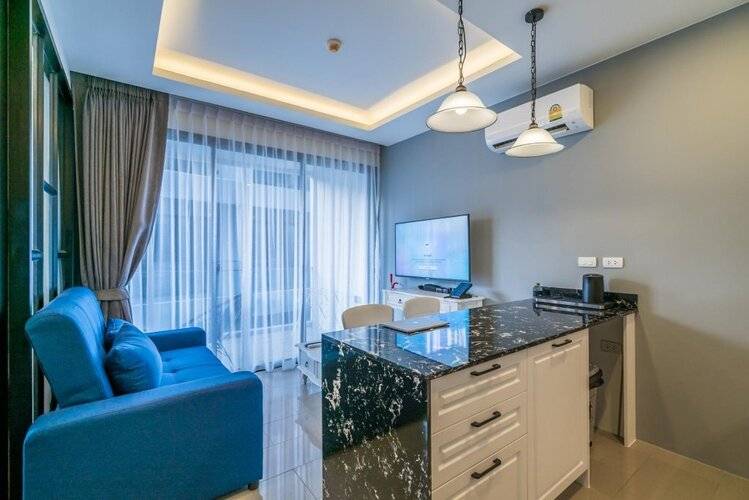Palmyrah Surin - Brand new luxury condo C209