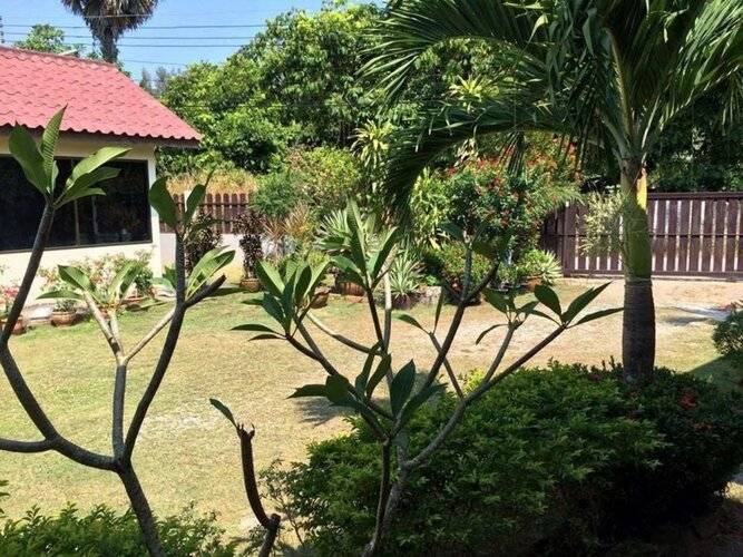 Ron's Bungalow