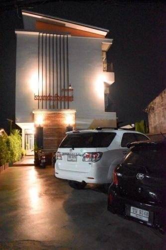 Isayarada Apartment