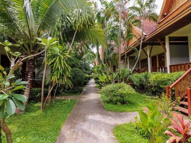 Nida Rooms Bangtao Bay Beach Queen