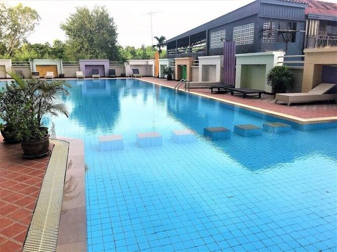 Corner Studio 47 sq m Apartment at Angket