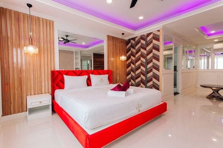 Exquisite Pool Villa