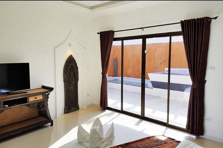 HIDELAND Luxury Villa Pattaya Walking Street 5 Bedrooms Private Pool