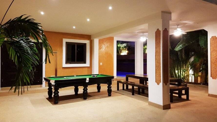 HIDELAND Luxury Villa Pattaya Walking Street 5 Bedrooms Private Pool