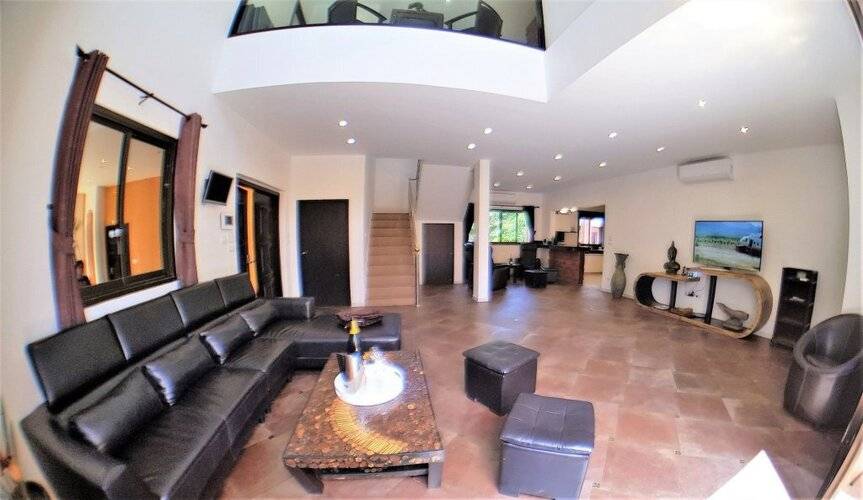 HIDELAND Luxury Villa Pattaya Walking Street 5 Bedrooms Private Pool