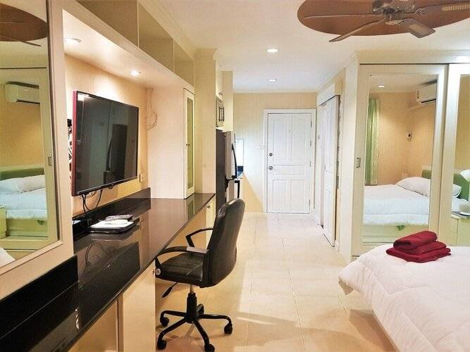 Thip Condotel Jomtien Studio Apartment on soi 7