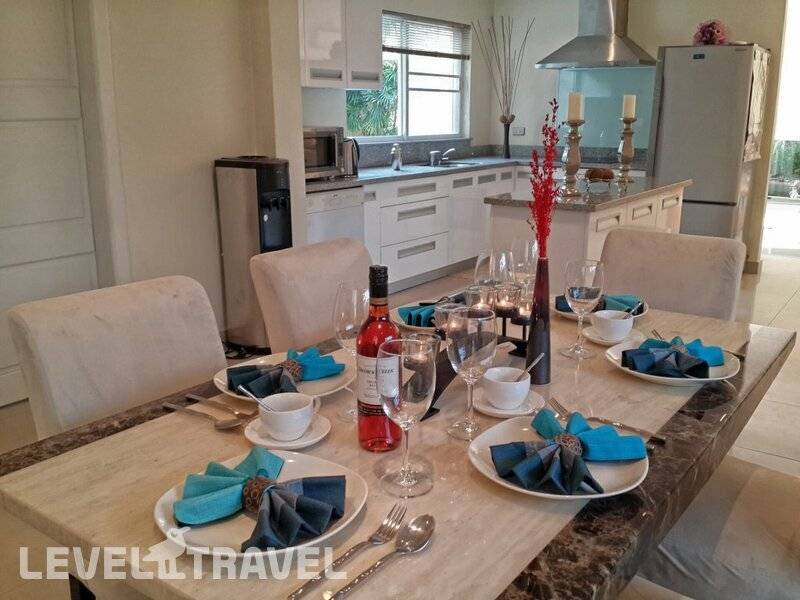 Фотография Tropicana Pool Villa Фотография Tropicana Pool Villa