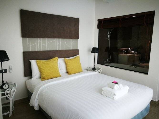 Tropicana Pool Villa