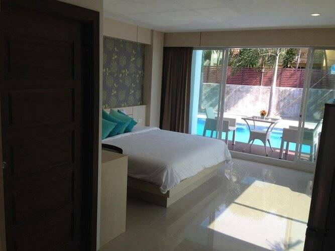 Chalong Beach Front Residence