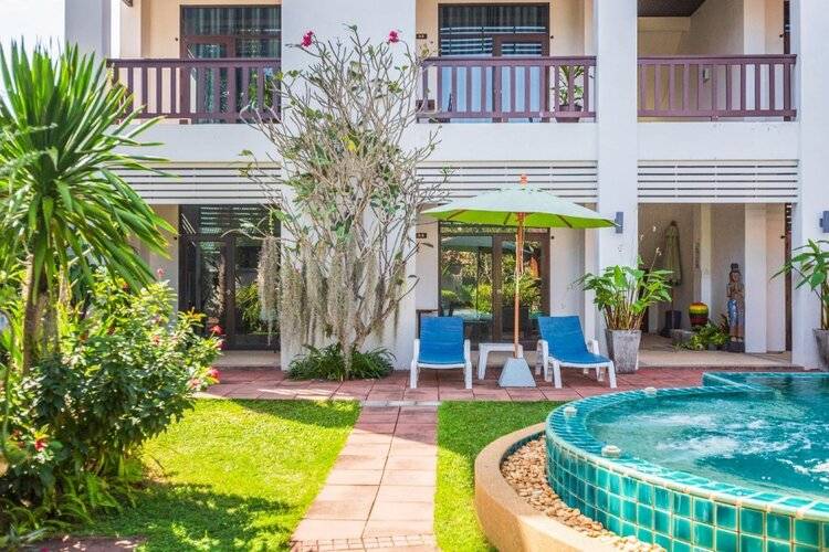 Monaburi Hotel