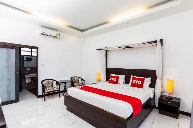 Monaburi Hotel