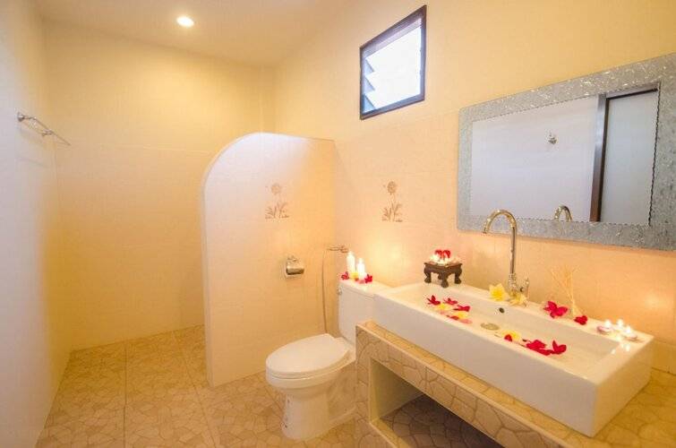 Namphung Phuket Boutique Resort