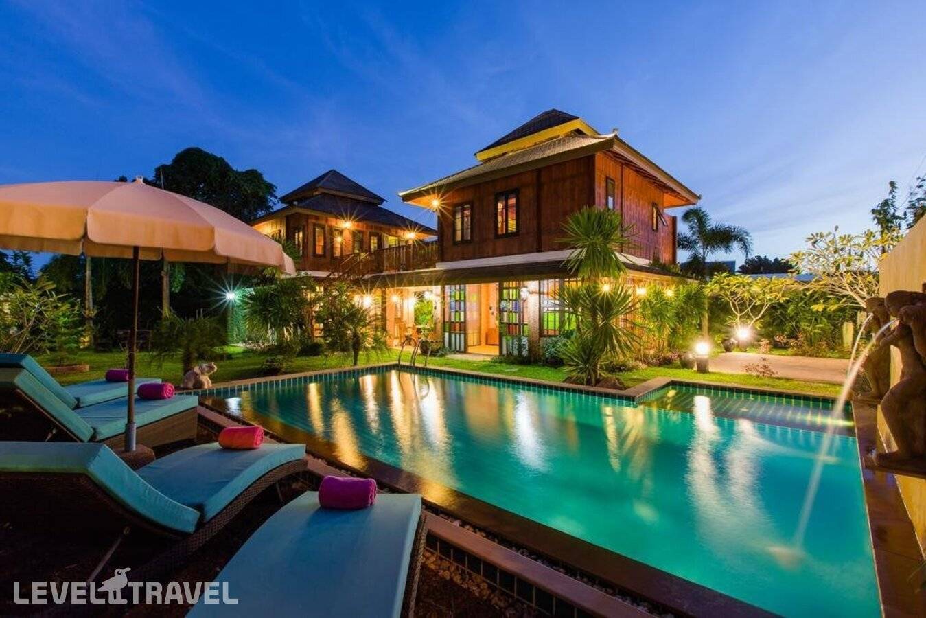 Отель Peace Blue Naiharn Naturist Resort Phuket — Равай, Таиланд
