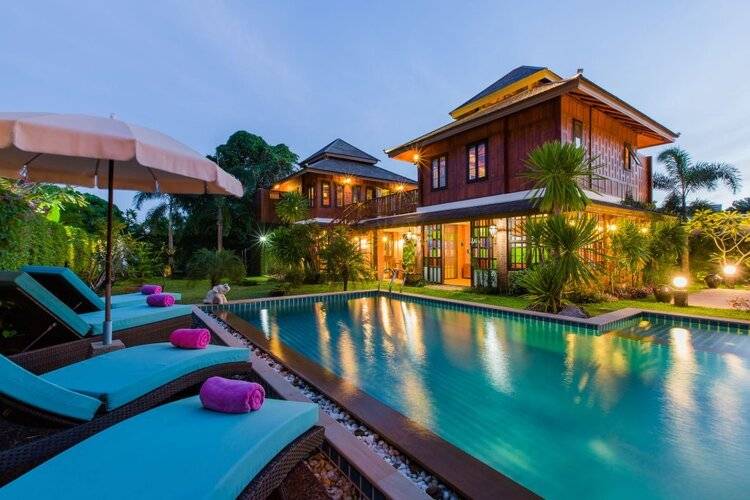 Peace Blue Naiharn Naturist Resort Phuket