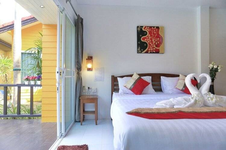 Peace Blue Naiharn Naturist Resort Phuket