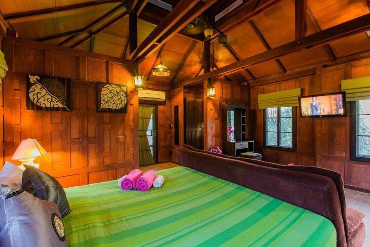 Peace Blue Naiharn Naturist Resort Phuket