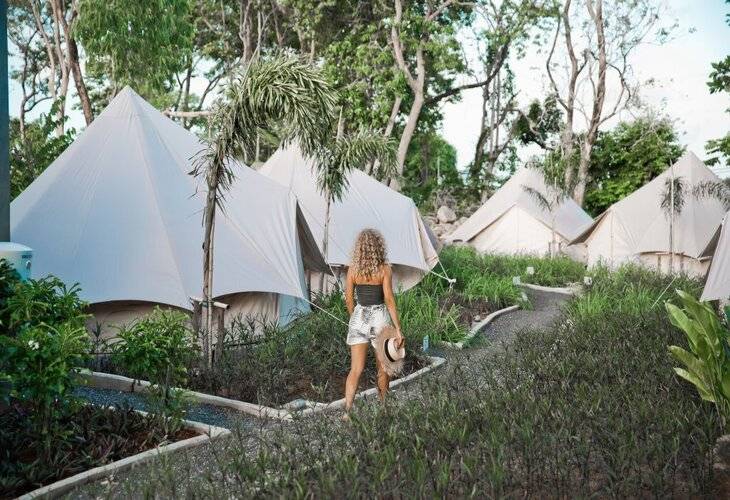 Roost Glamping