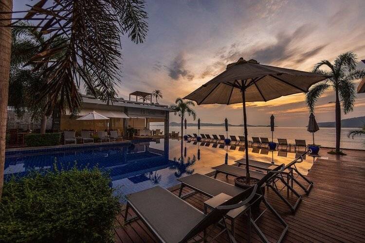 Serenity Grand Seaview Suite