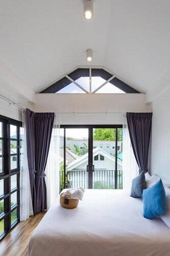 The Seaton House Phuket