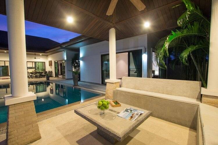 Villa White Cove