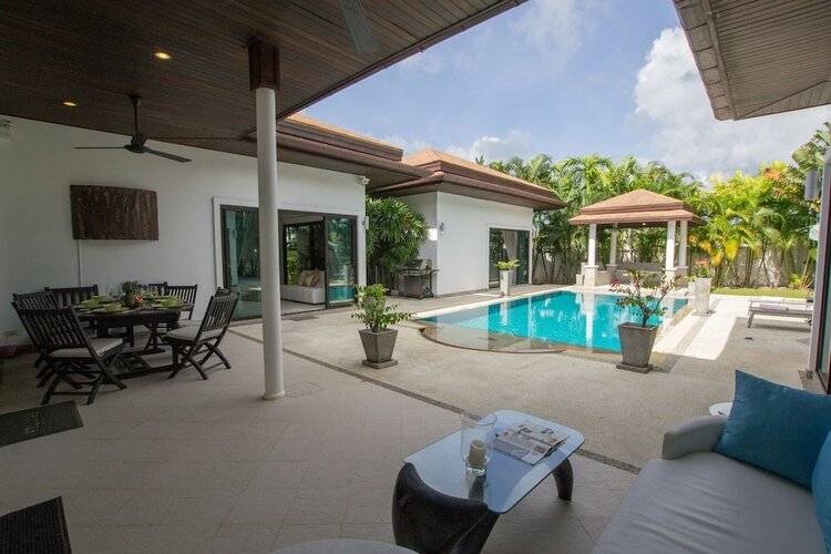 Villa White Cove