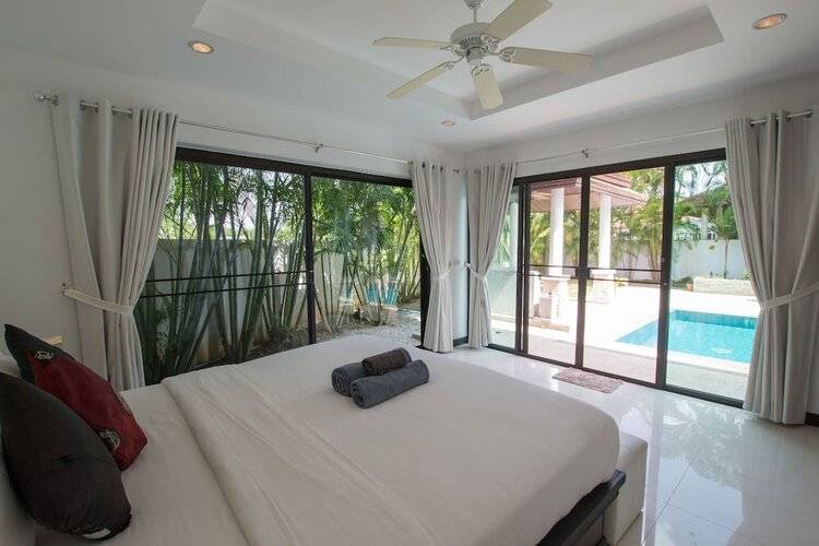 Villa White Cove