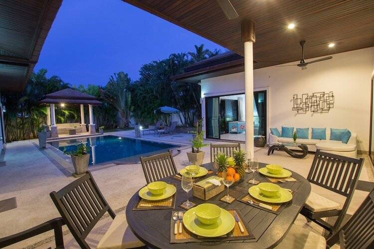 Villa White Cove