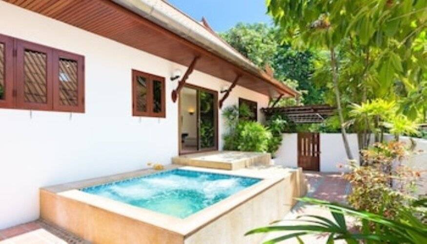 Unique Thai Style 4br Pool Villa Nikkie