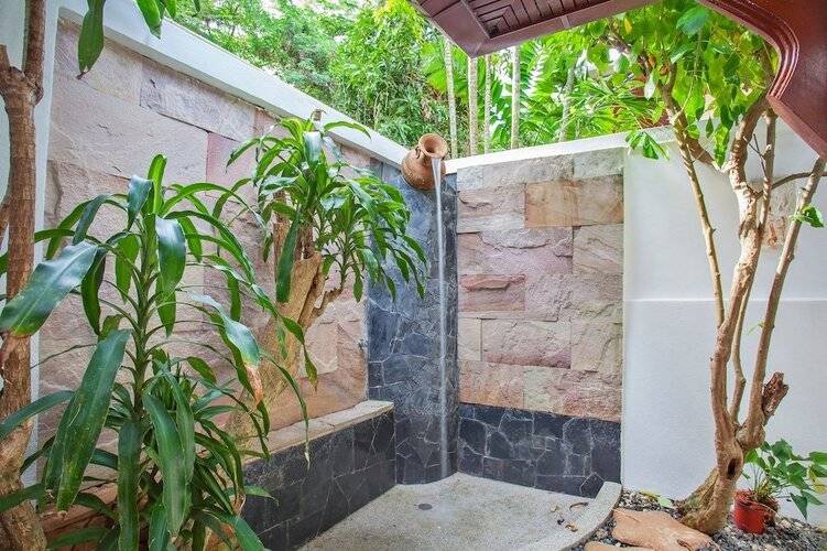Unique Thai Style 4br Pool Villa Nikkie