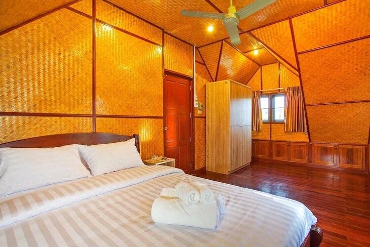 Unique Thai Style 4br Pool Villa Nikkie