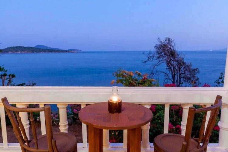 Baan Khunying – Secluded Phuket Beachfront Villa - SHA Certified