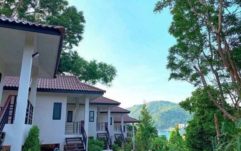 Naiya Beach Bungalow