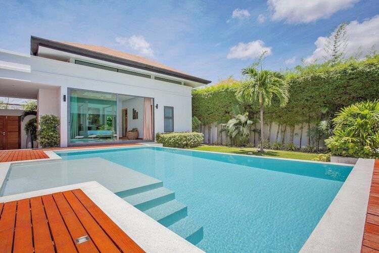 Villa Tangerine