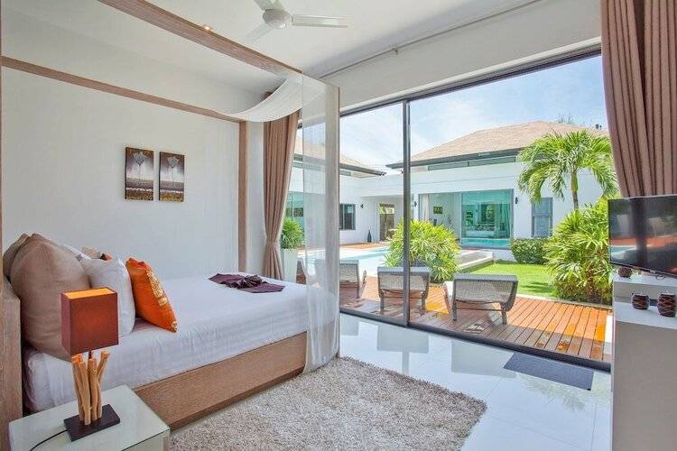 Villa Tangerine