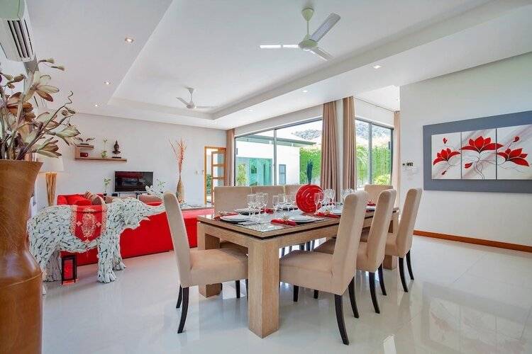 Villa Tangerine