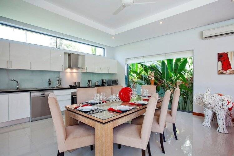 Villa Tangerine