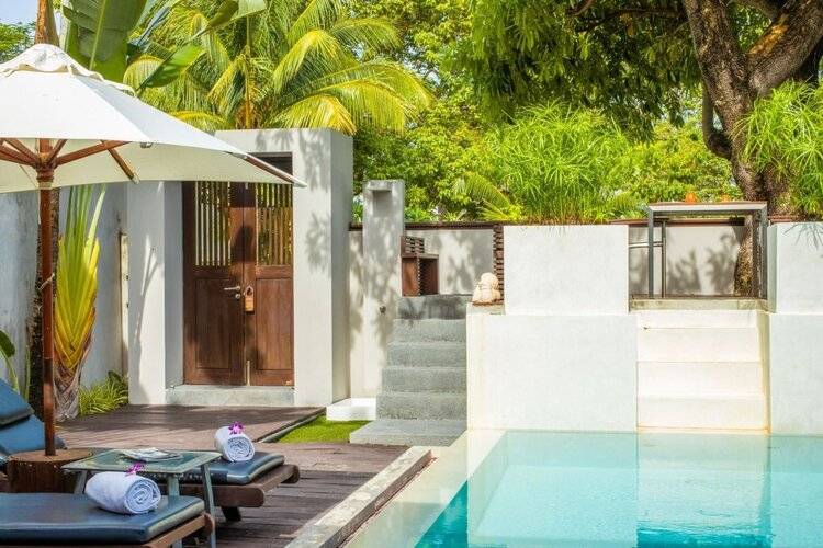 Pao Jin Poon Beach Front Villa