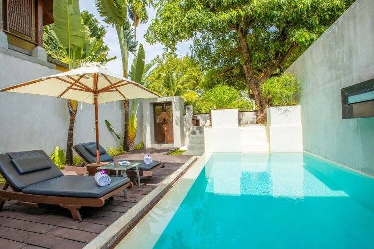 Pao Jin Poon Beach Front Villa