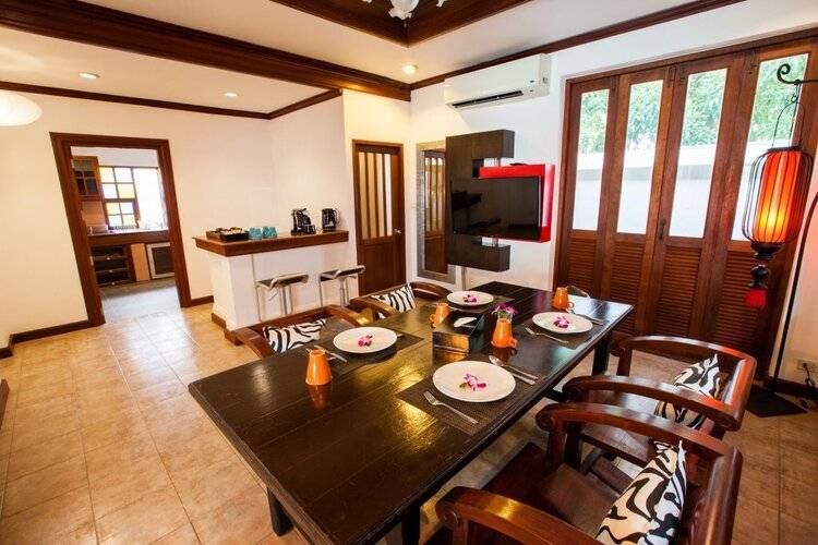 Pao Jin Poon Beach Front Villa