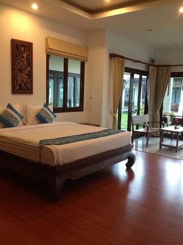 Poolsawat Villa