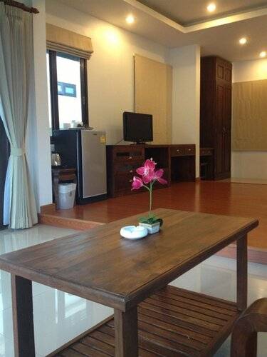 Poolsawat Villa