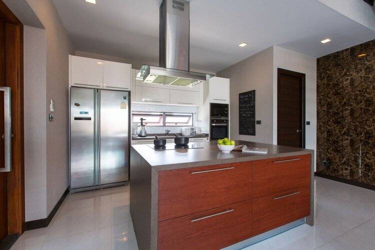 Aqua Villa A.1 by Natthita