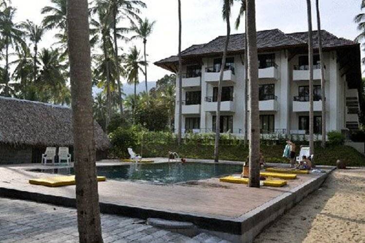 Coconut Beach Resort