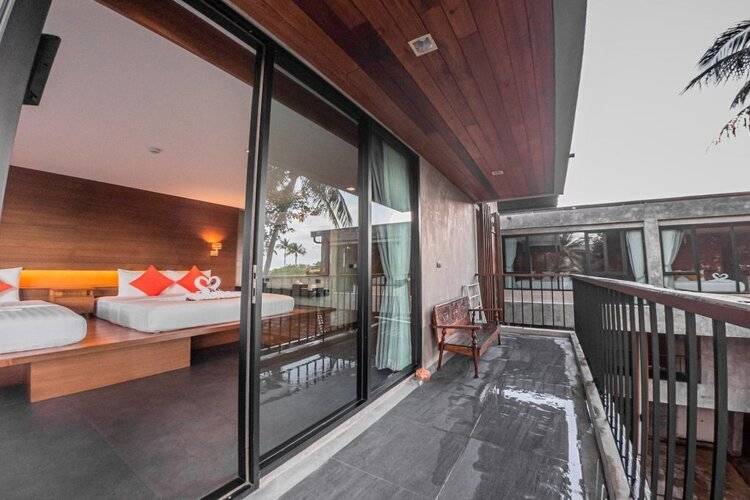 J4 Hotel Samui
