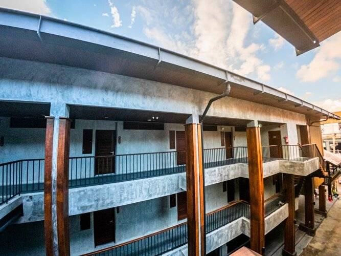 J4 Hotel Samui