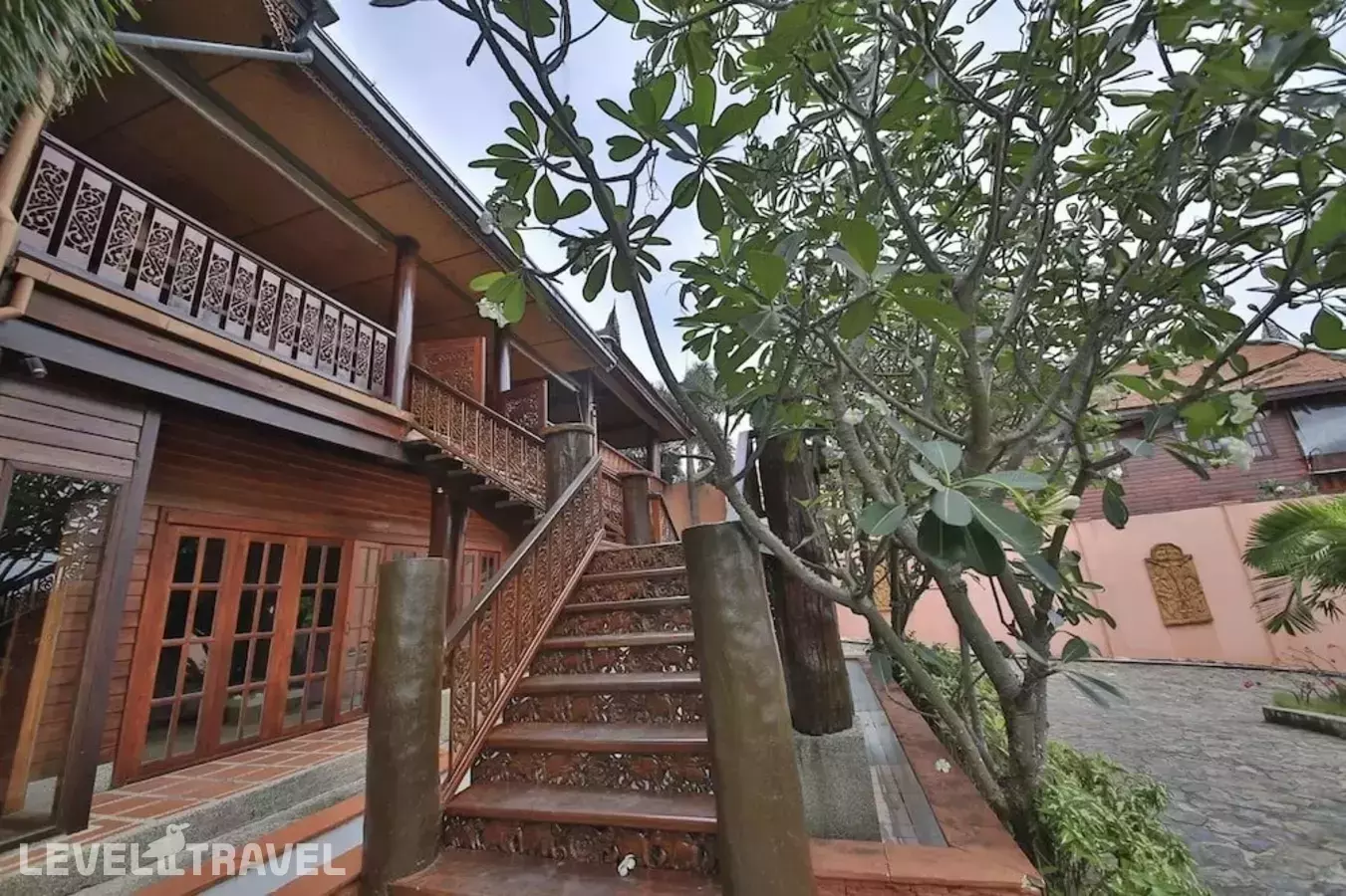 Presidential Thai Villa