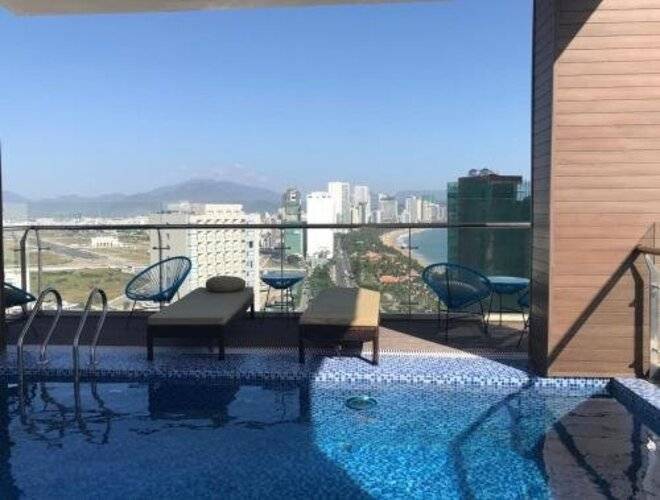 Crown Hotel Nha Trang