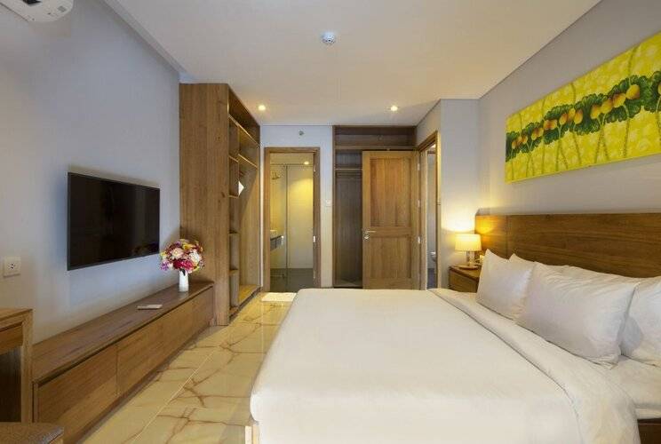Holi Beach Apartments