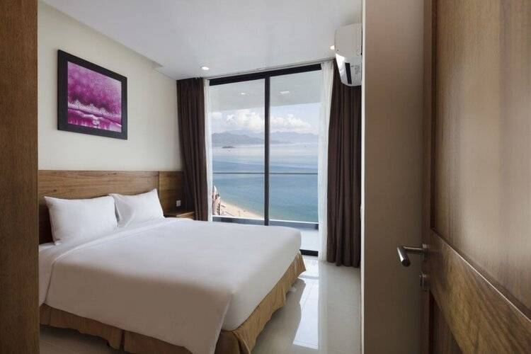 Holi Beach Apartments